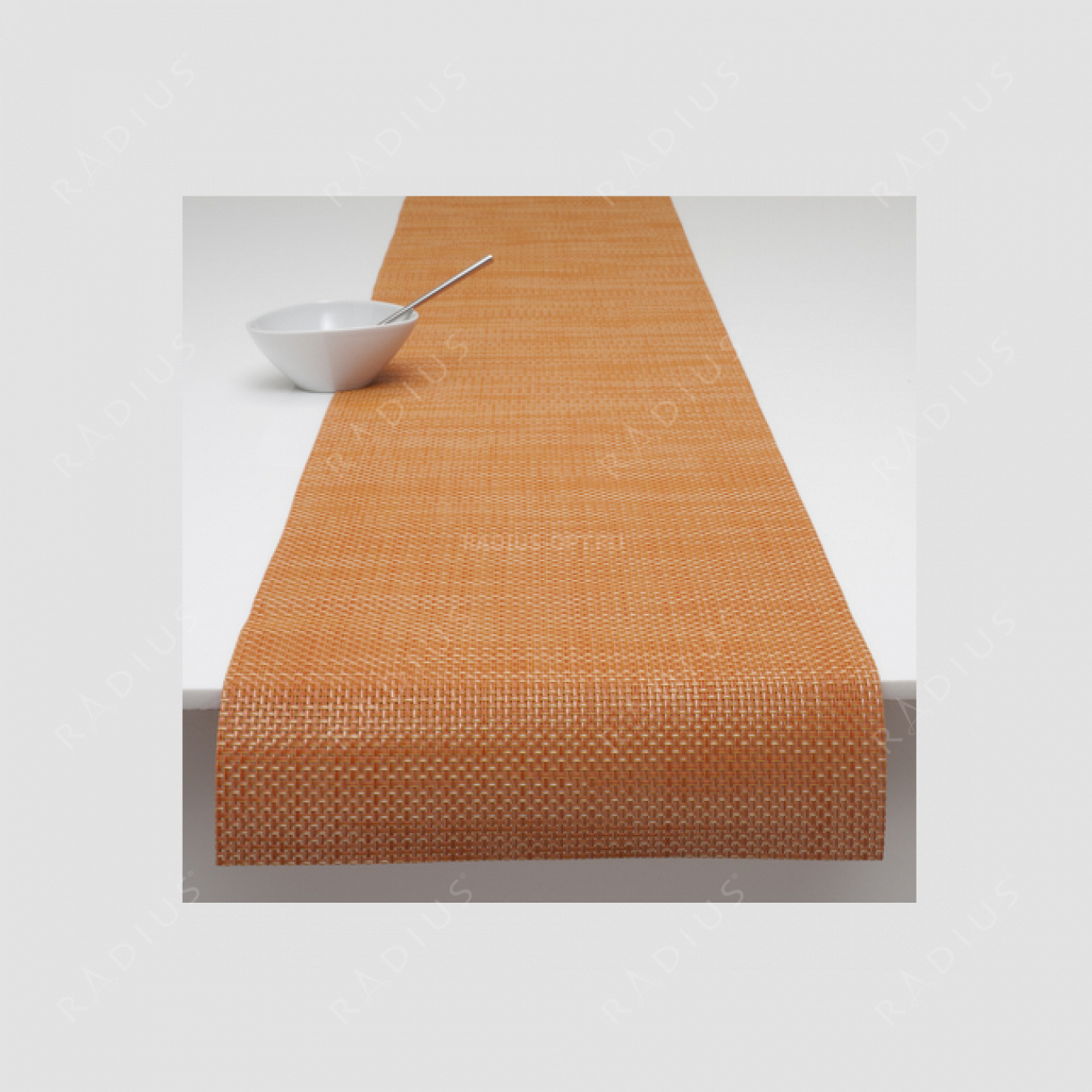 Дорожка для стола, жаккардовое плетение, винил, (36х183), серия Basketweave, CHILEWICH, США