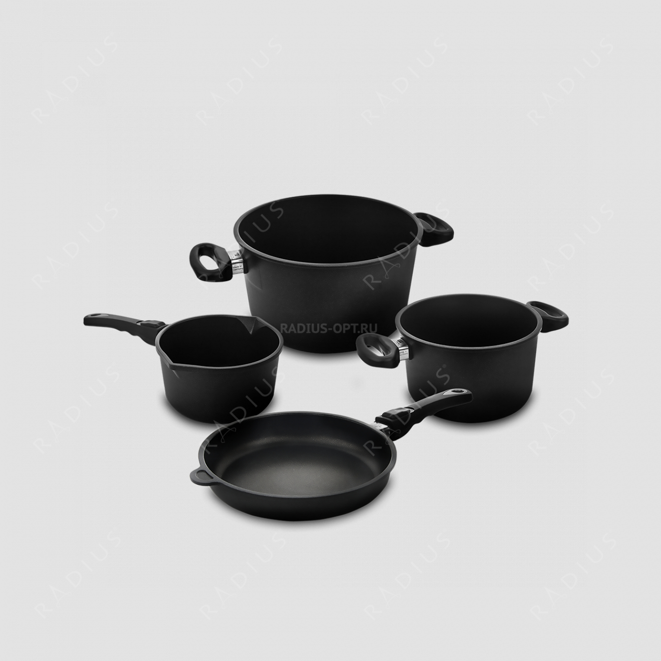 Набор посуды из 4-х предметов, литой алюминий с антипригарным покрытием, толщина дна - 10 мм, серия Frying Pans, AMT, Германия